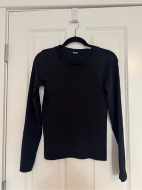 Athleta Black Ribbed Athletic Long Sleeve Top Size Large